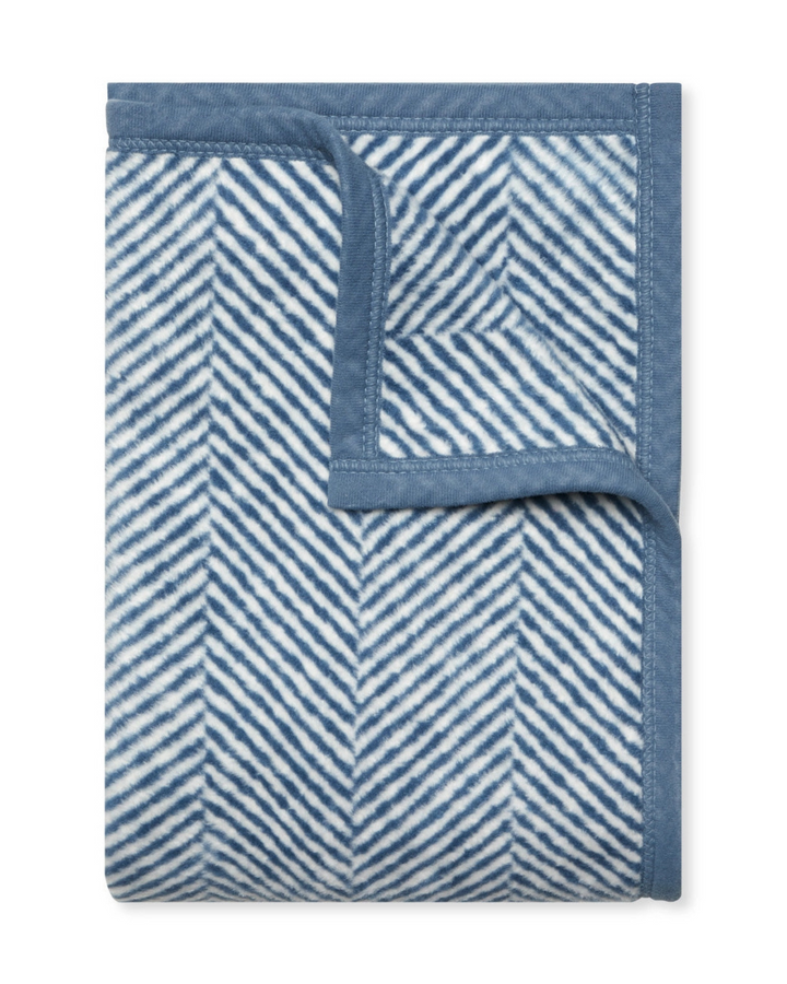ChappyWrap Midi Blanket- Harborview Herringbone Light Blue