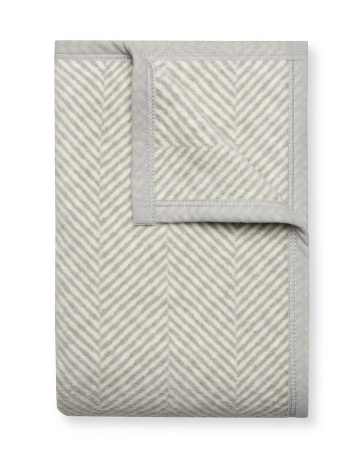 ChappyWrap Midi Blanket- Harborview Herringbone Light Gray