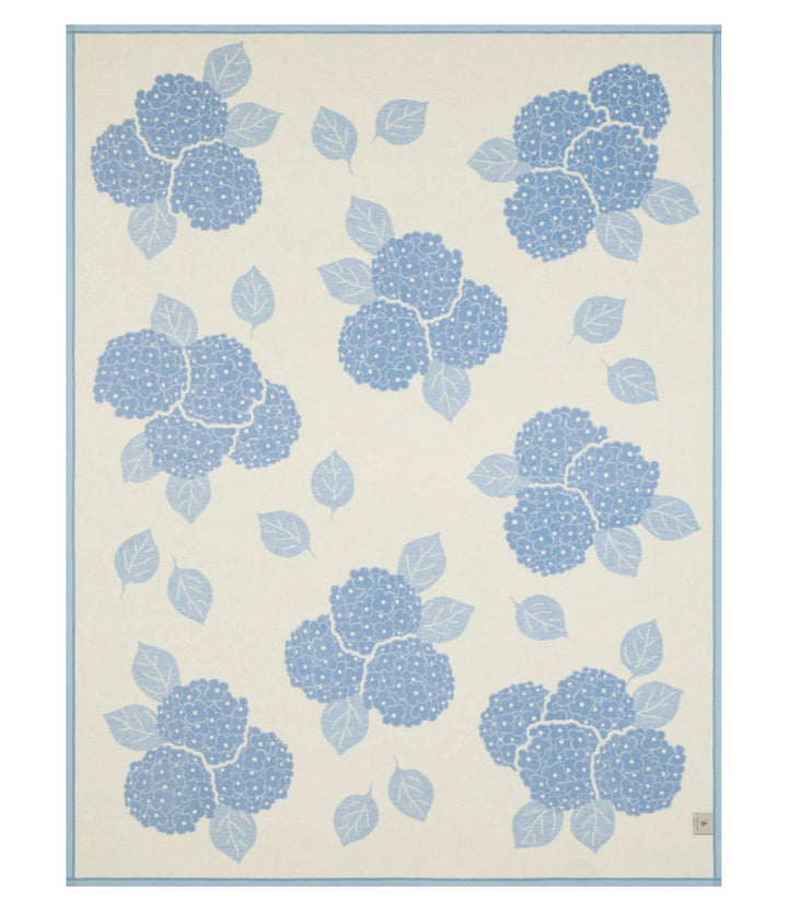ChappyWrap Blanket- Hydrangeas Bluebell