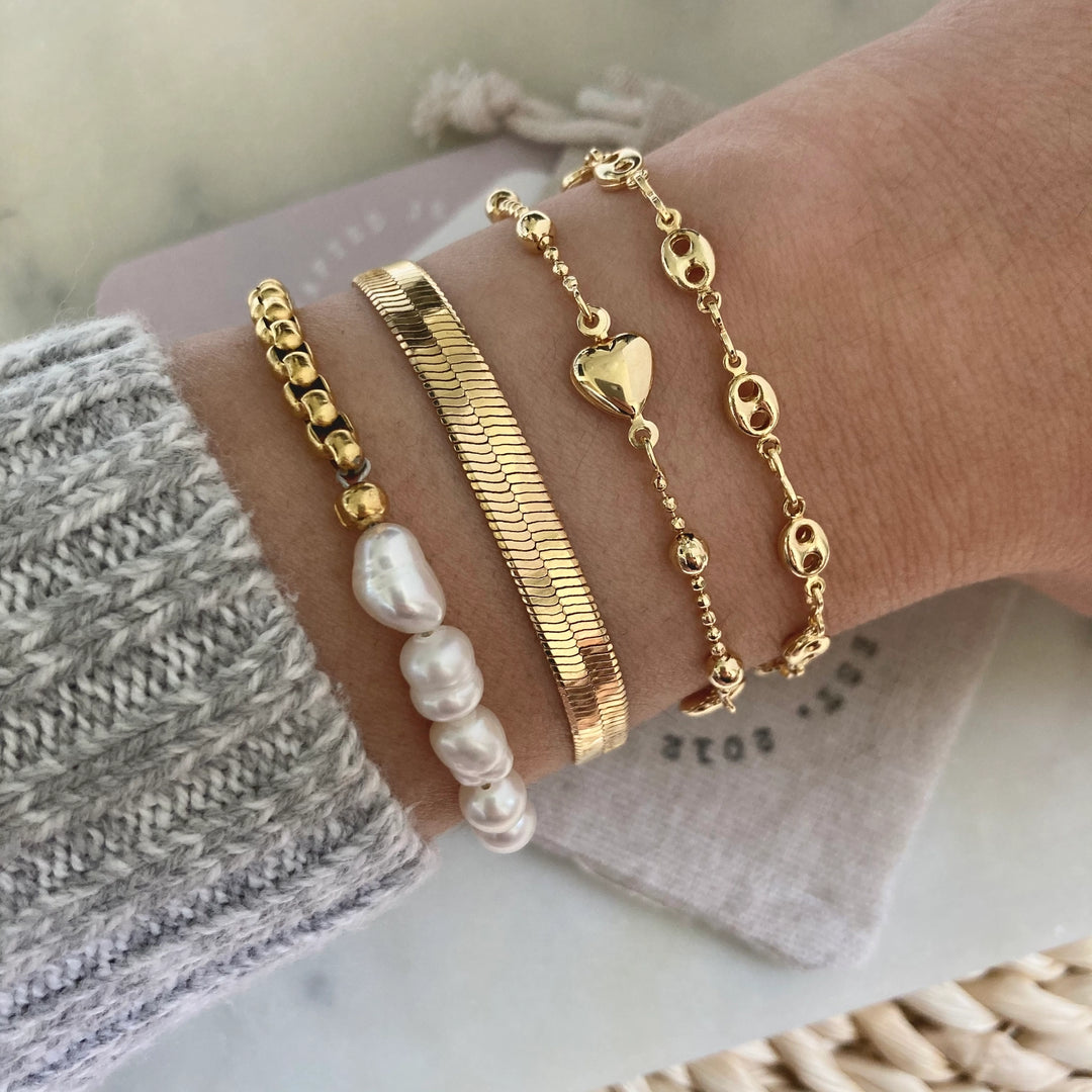 Adjustable Pearls Bracelet- Gold Plated