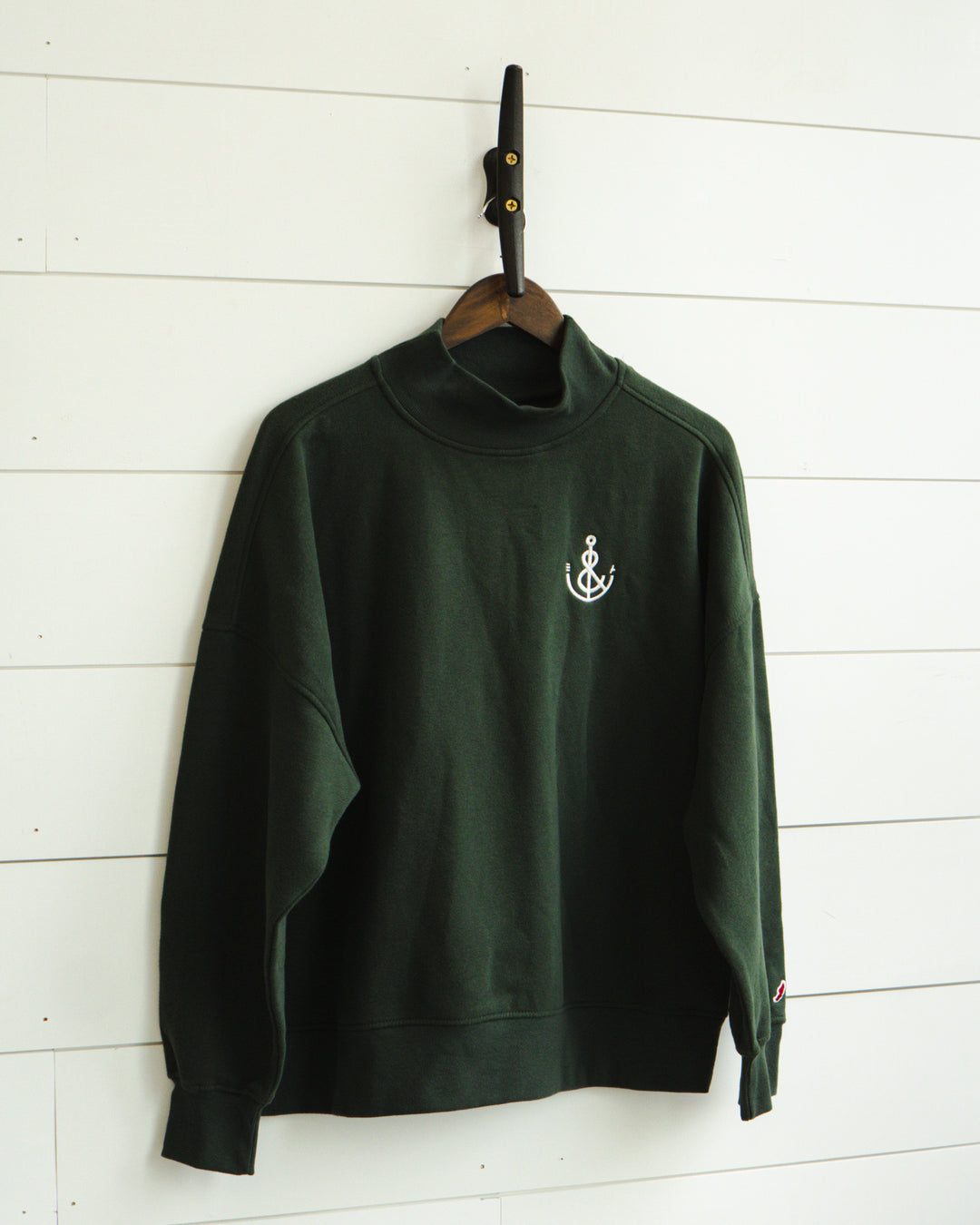 Women’s Anchor Mockneck Crew-Emerald