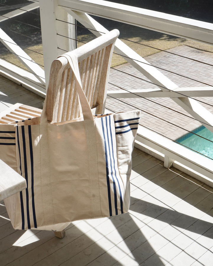 XL Canvas Tote - Natural/Navy