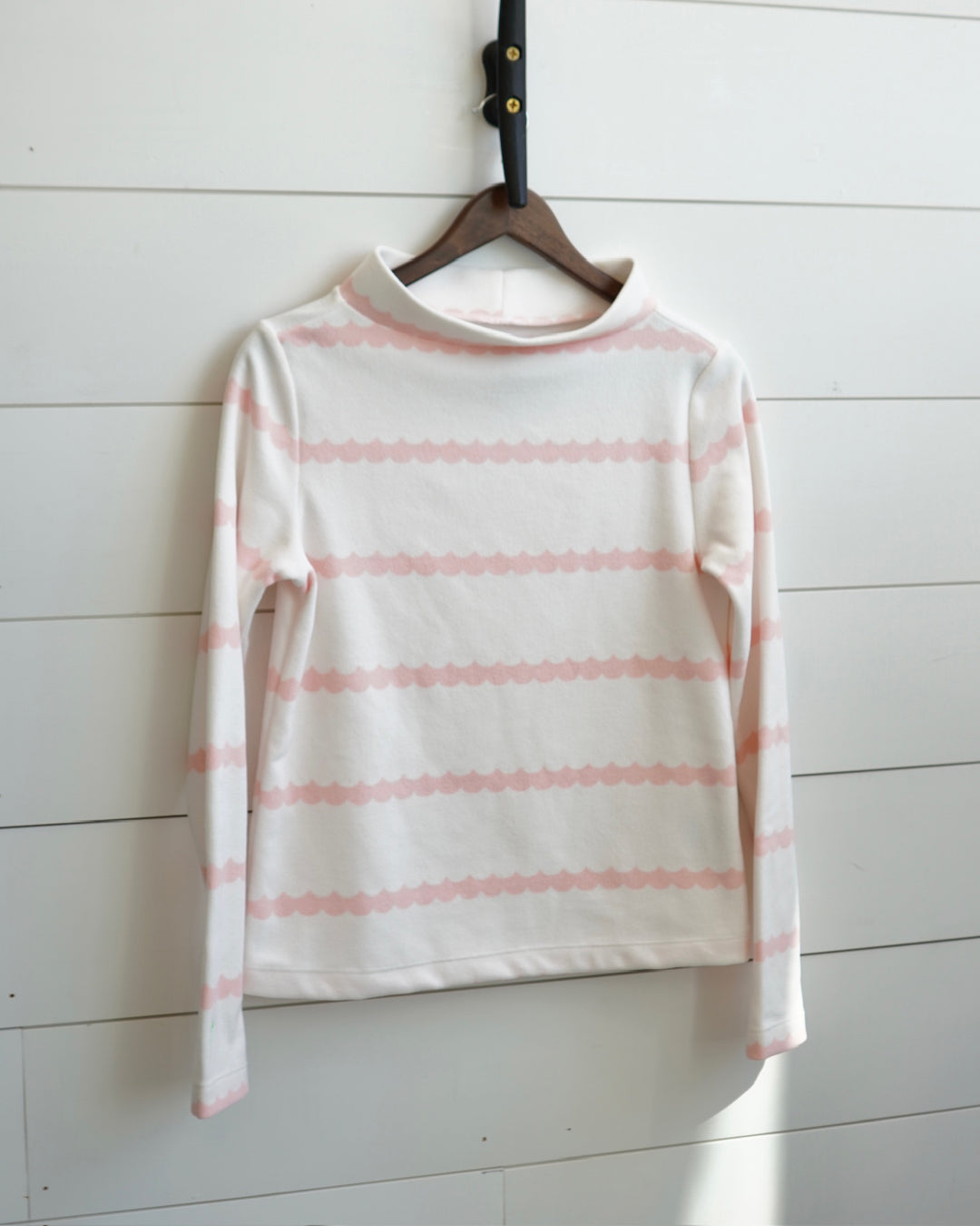 Women’s Dudley Brighton Boatneck Fleece- Blush Scallop