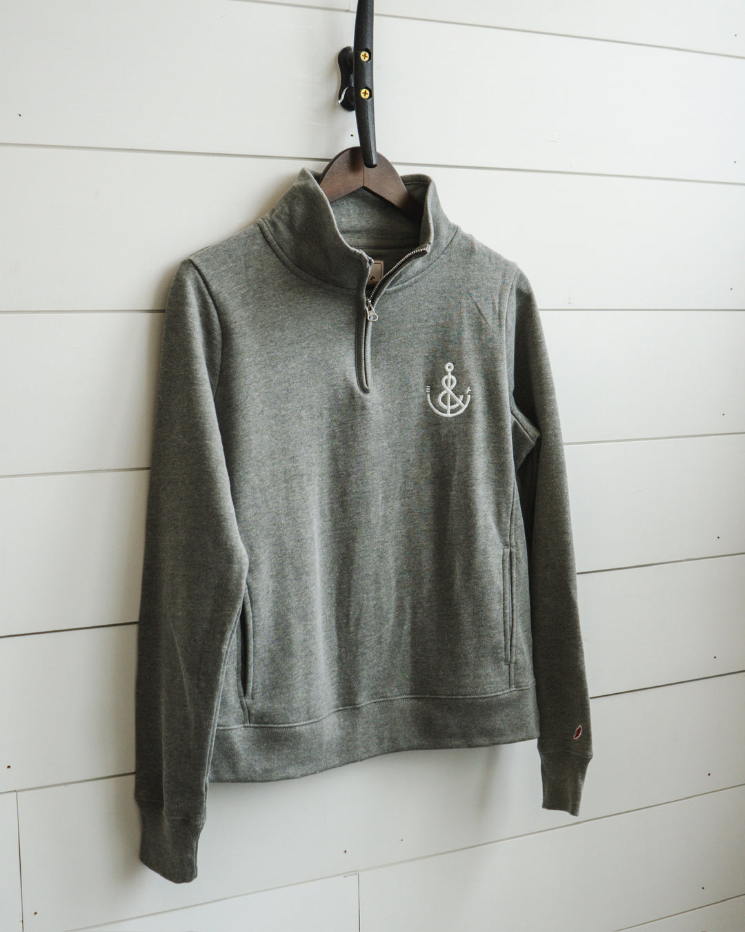 Women's Anchor 1/4 Zip Pullover - Gray