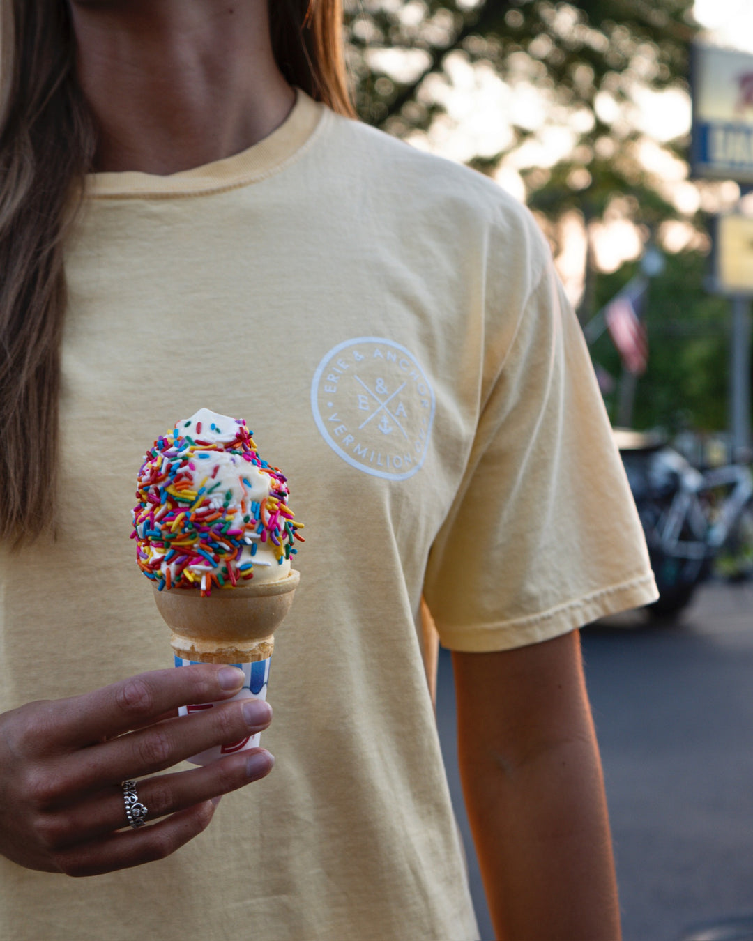 Unisex Signature Anchor Short Sleeve Tee- Butter