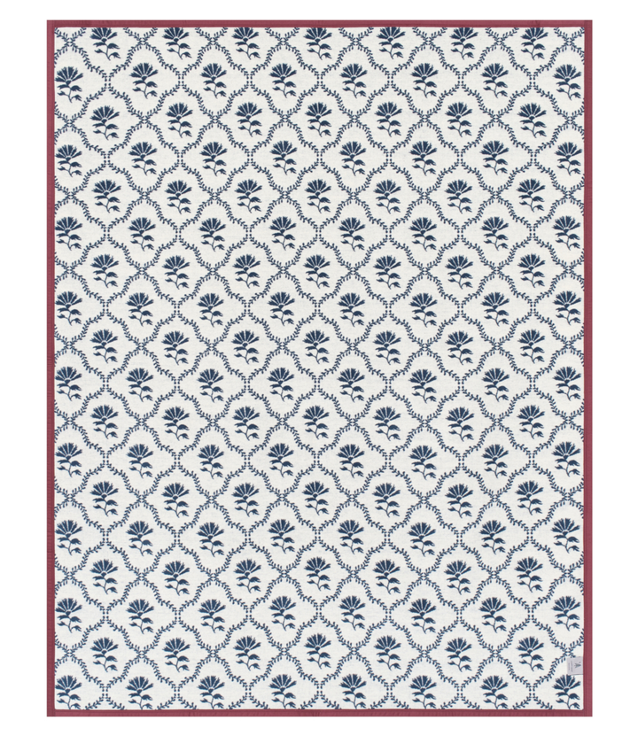 Chappywrap Floral Trellis Blanket: Original